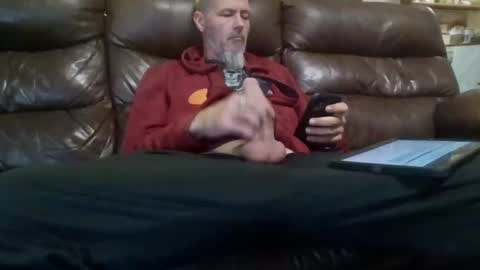 Snapshot of canadianchris1007 chatting on November 2025 09:39:01 PM Chris online show from November 2025 09:39:01 PM