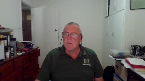 Snapshot of canberian chatting on December 2025 11:20:01 PM Canberian online show from December 2025 11:20:01 PM