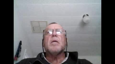 Snapshot of canberian chatting on April 2026 11:57:01 PM Canberian online show from April 2026 11:57:01 PM