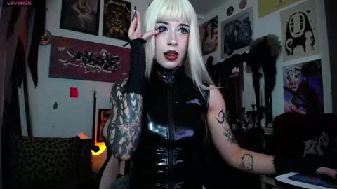 Elizabeth666 online show from May 2026 12:54:02 PM