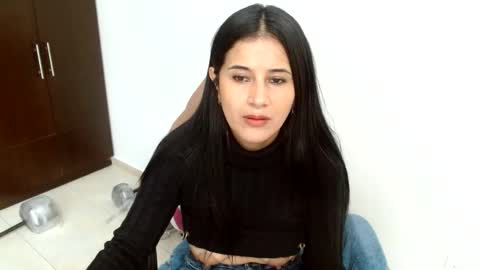 Carolina online show from December 2025 02:56:02 PM