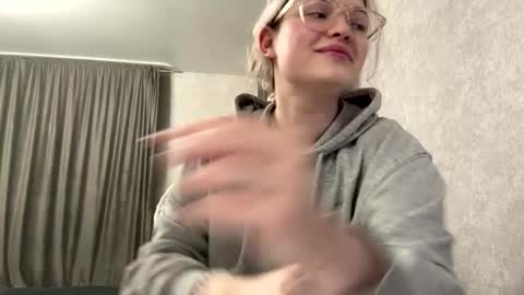 Snapshot of candelariahile chatting on February 2026 02:12:02 PM candelariahile online show from February 2026 02:12:02 PM