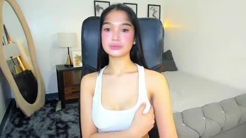 candiceferragamo online show from October 2025 02:18:02 PM