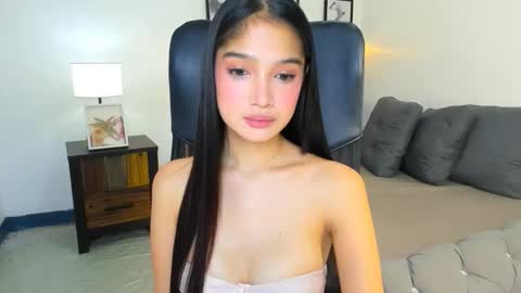 candiceferragamo online show from January 2026 02:33:01 PM