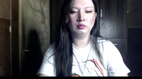 candiiice18 online show from November 2025 01:13:01 PM