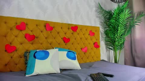 Snapshot of candise_oconnor chatting on September 2025 04:46:02 AM candise online show from September 2025 04:46:02 AM