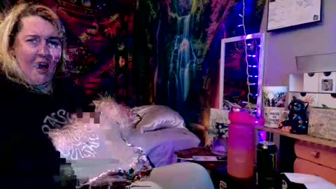 Candi online show from June 2026 06:06:01 PM