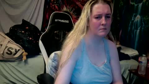 Candi online show from July 2026 02:17:02 AM