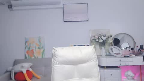 candy8998 online show from October 2025 12:19:01 AM