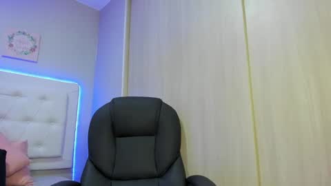 Snapshot of candy__brown1 chatting on September 2025 06:57:02 PM candy brown online show from September 2025 06:57:02 PM