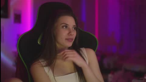 Candy Storm online show from March 2026 10:15:02 PM