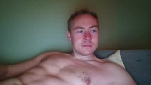 candy_boy_xoxo online show from April 2026 05:21:02 PM