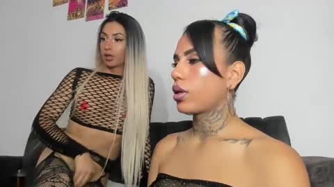 Dayan Camila online show from November 2025 08:28:01 AM