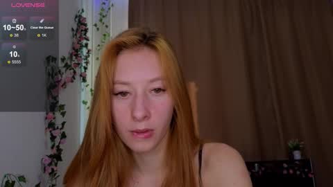 candy_flosse online show from October 2025 08:45:02 AM