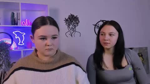 Snapshot of candy_flossie1 chatting on February 2026 07:18:01 PM candy flossie1 online show from February 2026 07:18:01 PM