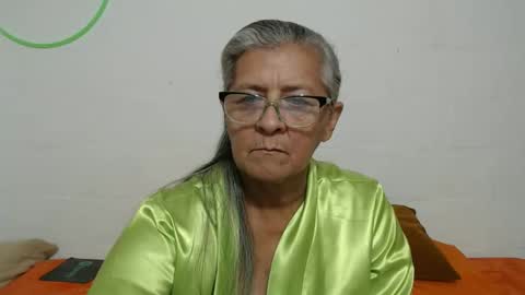 candy online show from December 2025 11:01:02 PM