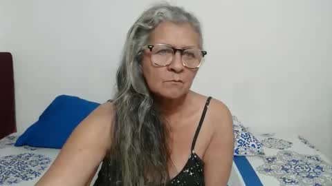 candy online show from April 2026 01:00:01 AM