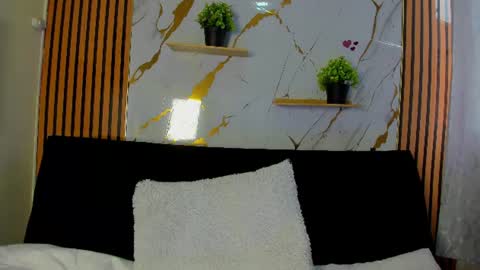 Snapshot of candy_queens__ chatting on June 2026 07:47:02 PM Candy online show from June 2026 07:47:02 PM