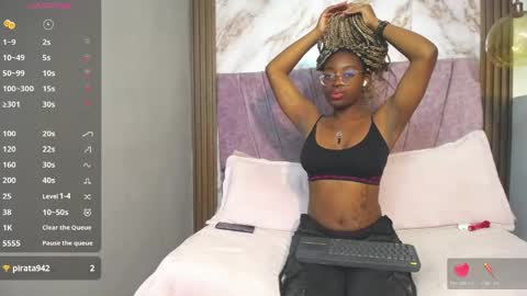 Snapshot of candy_williamss chatting on April 2026 08:22:02 PM cataleya online show from April 2026 08:22:02 PM