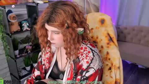 Snapshot of candy_yeah chatting on May 2026 01:56:01 AM Mary online show from May 2026 01:56:01 AM