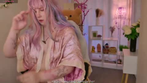 Snapshot of candy_yeahh chatting on August 2026 01:04:02 AM Mary online show from August 2026 01:04:02 AM