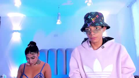  and MarilynHot online show from April 2026 09:34:01 PM