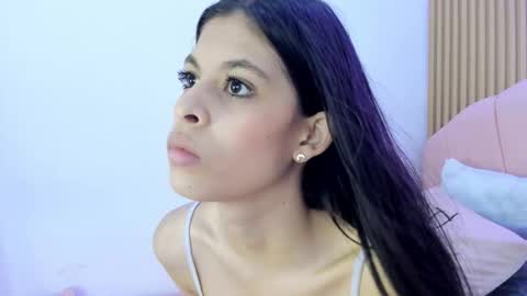 Candy online show from September 2025 12:03:01 AM