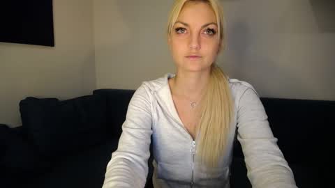 Snapshot of candycathc chatting on February 2025 11:33:01 AM candycathc online show from February 2025 11:33:01 AM