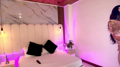 candyclair01 online show from November 2025 07:16:02 PM