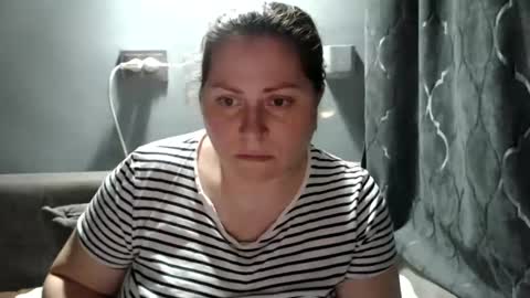 Laura online show from November 2025 06:20:01 PM