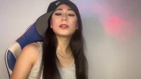 Snapshot of candyglow_ chatting on August 2026 09:28:01 PM candyglow_ online show from August 2026 09:28:01 PM
