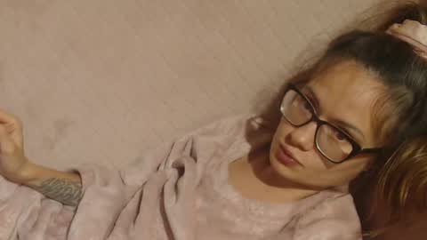 say meow and send tip  online show from November 2025 07:02:02 PM