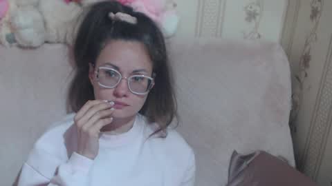 Snapshot of candylady136 chatting on April 2026 11:09:01 AM say meow and send tip online show from April 2026 11:09:01 AM