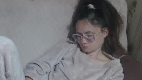 Snapshot of candylady136 chatting on April 2026 06:53:02 PM say meow and send tip online show from April 2026 06:53:02 PM