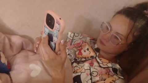 Snapshot of candylady136 chatting on May 2026 07:11:01 PM say meow and send tip online show from May 2026 07:11:01 PM
