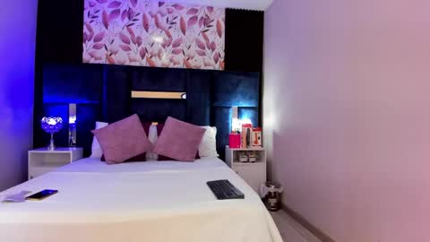 candyluxury_ online show from May 2026 11:51:01 AM