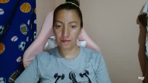 Snapshot of candymilfff chatting on May 2026 09:23:02 PM candymilfff online show from May 2026 09:23:02 PM