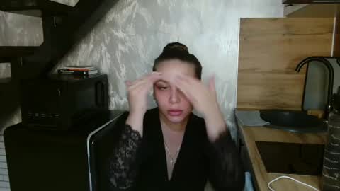 Snapshot of candymini chatting on April 2026 04:42:02 PM candymini online show from April 2026 04:42:02 PM