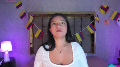 Snapshot of candys_victoria chatting on July 2026 05:03:02 AM Candys Victoria online show from July 2026 05:03:02 AM