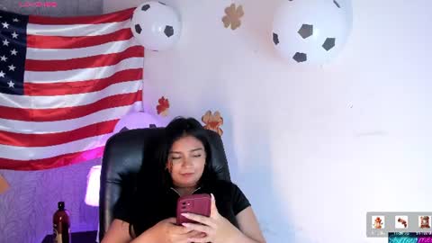 Snapshot of candys_victoria chatting on July 2026 05:14:01 AM Candys Victoria online show from July 2026 05:14:01 AM