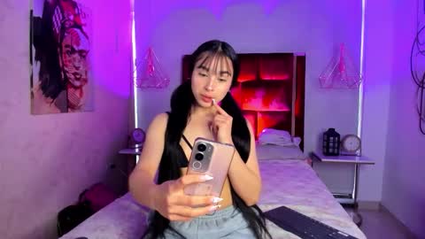 Snapshot of candysays_ chatting on February 2026 11:27:02 AM Candy online show from February 2026 11:27:02 AM