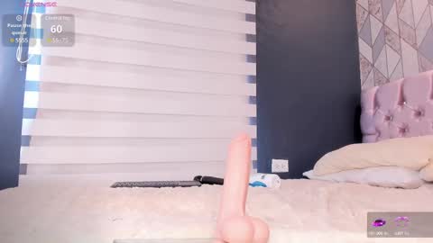 candyy_love1 online show from March 2025 04:49:01 PM