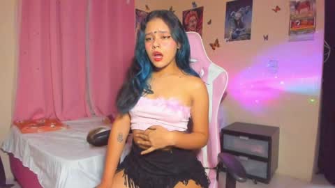 Snapshot of canela_vae chatting on February 2025 01:12:02 AM Canela online show from February 2025 01:12:02 AM