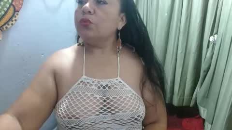 CanelaCollins online show from January 2026 05:11:01 AM