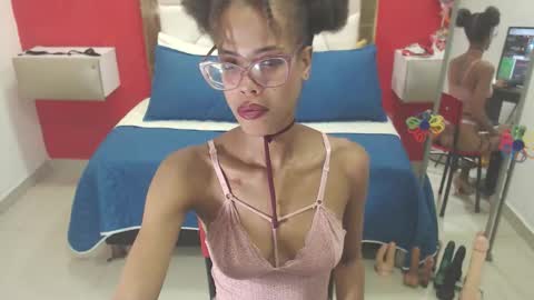 Snapshot of canella_hotx chatting on October 2025 04:15:02 PM Canela online show from October 2025 04:15:02 PM
