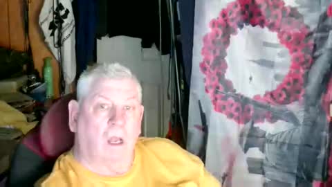 Snapshot of canoelicker69 chatting on April 2026 06:43:01 PM canoelicker69 online show from April 2026 06:43:01 PM