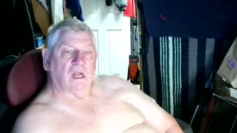 Snapshot of canoelicker69 chatting on July 2026 06:58:02 PM canoelicker69 online show from July 2026 06:58:02 PM