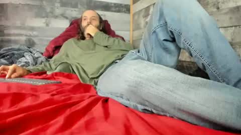 canuk1983 online show from October 2025 01:12:02 PM