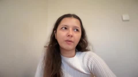 Emma online show from October 2025 05:17:02 AM