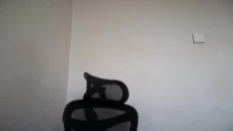 Emma online show from October 2025 06:02:02 AM